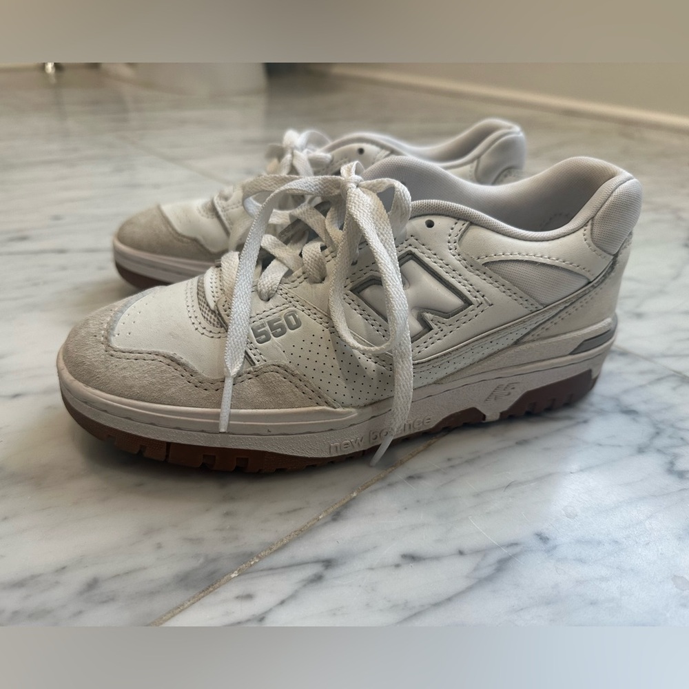 New Balance 550s, Men’s 5 Women’s 6.5, Unisex